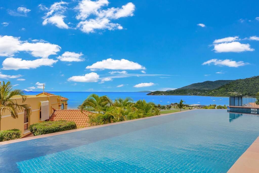 Ferienwohnung Aqua Vista Airlie Beach Exterior foto